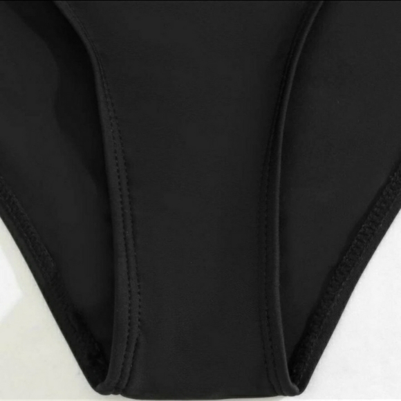 Black push up one piece swimsuit - Picture 5 of 9